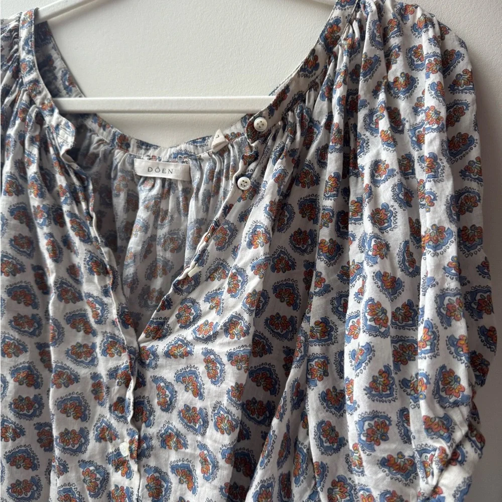 Doen June Top in Sea Salt Bedford Paisley - Picture 2 of 4